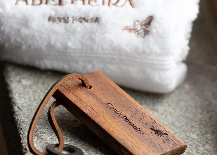 Farm stay Quinta Da Abelheira 1660 *